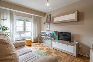 Miete Etagenwohnung  Muñoz degraín