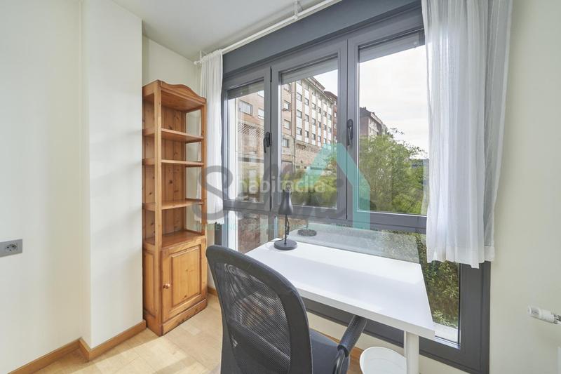 Foto 894330b6-57f2-4c27-b065-3a19f84f651b. Location appartement avec chauffage dans Montecerrao Oviedo