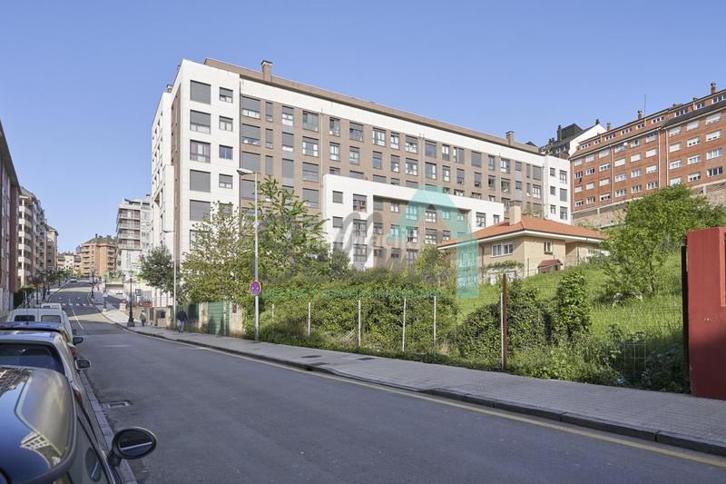 Foto a96e9129-084c-46a8-9789-126ebb526f97. Location appartement avec chauffage dans Montecerrao Oviedo