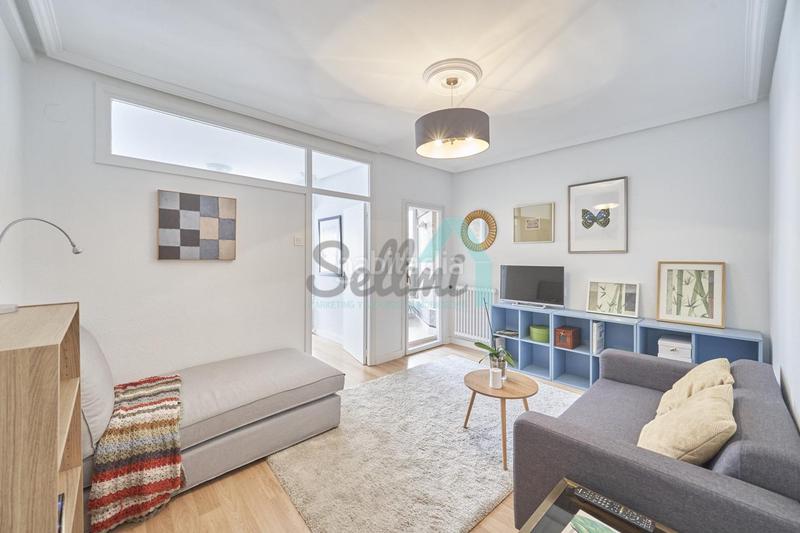 Foto 93ab1145-3f6d-4cbb-9835-db41d4c97650. Location appartement avec chauffage dans Masip Oviedo