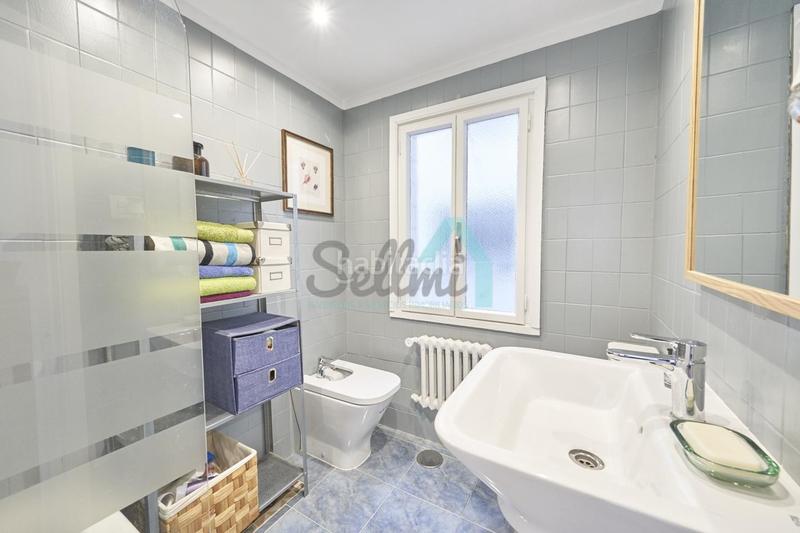 Foto 54c27094-7316-4aaf-abea-c91d0175b424. Rent flat with heating in Masip Oviedo