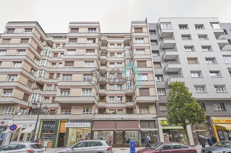 Foto b7d39d01-0980-46a2-97fc-27205ce4f1bd. Alquiler piso en Masip Oviedo
