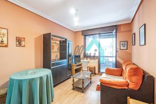 Miete Etagenwohnung  Muñoz degraín