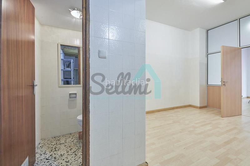 Foto 0a937cb5-cccf-42a0-acb4-afcaa74fb6ff. Alquiler local comercial en Ceares Gijón