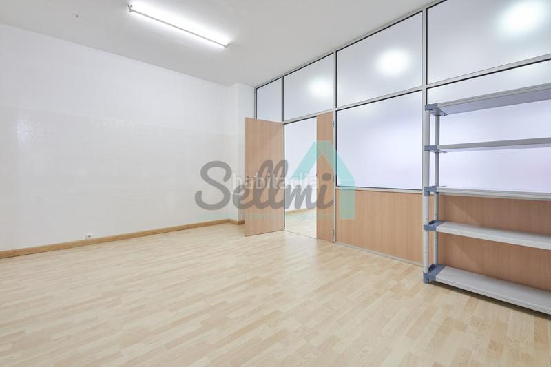 Foto 795ea293-4596-4e10-b22b-d9219c233c22. Alquiler local comercial en Ceares Gijón