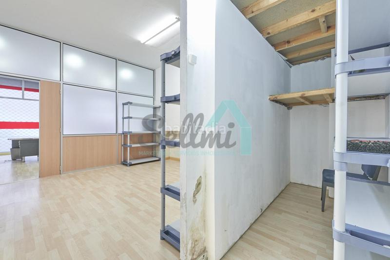 Foto 93e2b198-ca3b-441f-88e6-a927f6271d75. Alquiler local comercial en Ceares Gijón