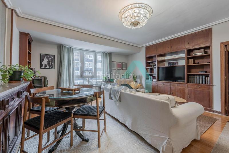 Foto 569c7640-90ee-44cc-8834-cbedd2038ec8. Alquiler piso en Auditorio - Seminario - Parque de Invierno Oviedo