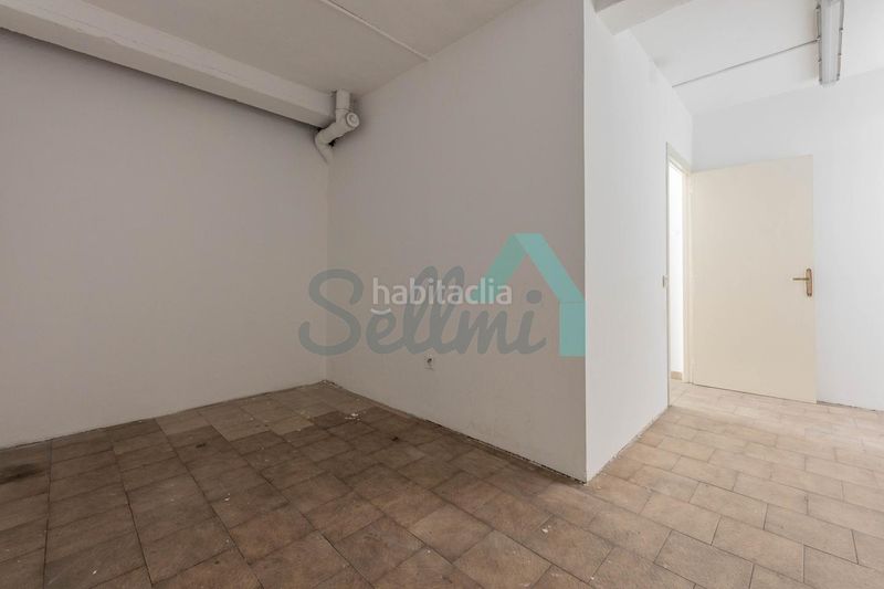 Foto 8d47680d-ebdd-48d2-83e2-31a542b4a706. Business premise in Buenavista Oviedo