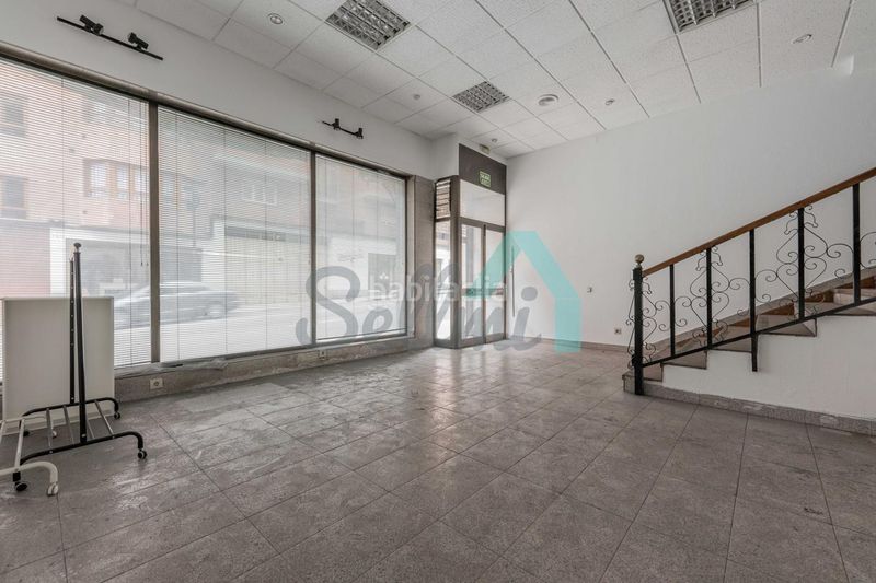 Foto b64cf602-85eb-4dd9-b975-f43a29396f30. Business premise in Buenavista Oviedo