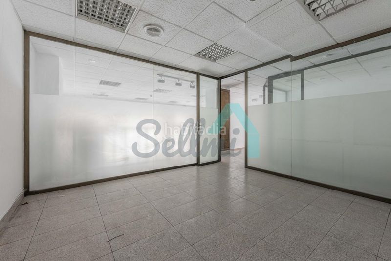 Foto bc8441f4-03ea-4acf-9b45-9ad70f5d3093. Business premise in Buenavista Oviedo