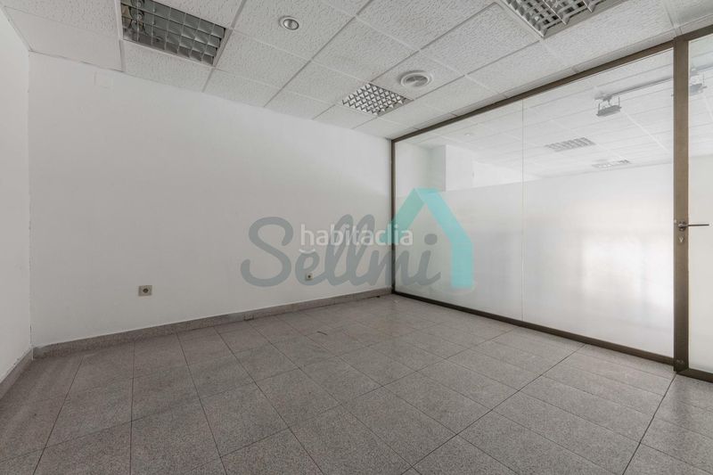 Foto c75661b3-ce5e-421d-8fd6-44d6df0d557d. Business premise in Buenavista Oviedo