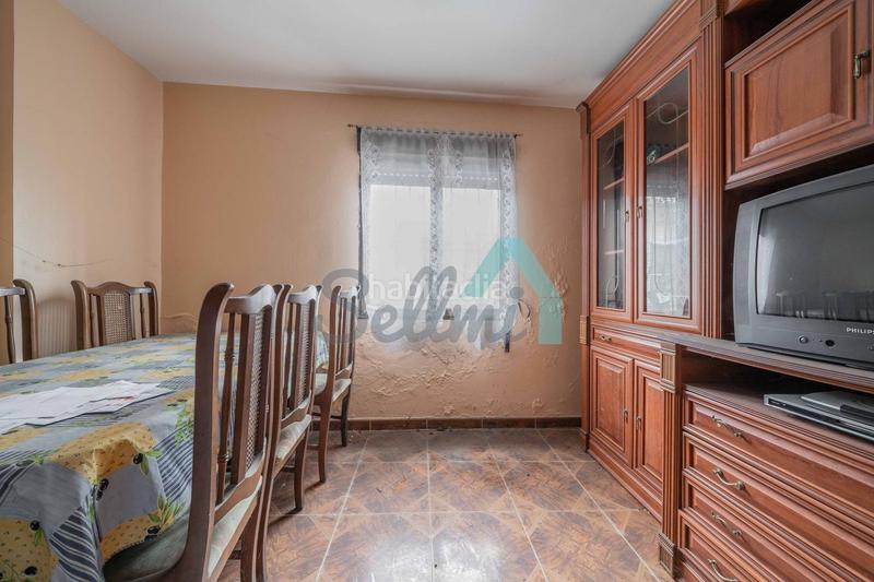 Foto 9643b66c-60ee-4671-96e9-a53b1927fb66. Casa adossada a Lada Langreo