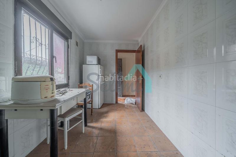 Foto e5e005bc-71a4-4155-bc69-dc81ffdfe35c. Casa adossada a Lada Langreo