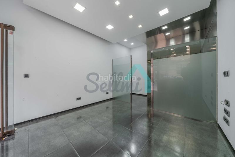 Foto 1ba59e8e-c330-49e1-9247-c37b818194f0. Rent business premise in Auditorio - Seminario - Parque de Invierno Oviedo