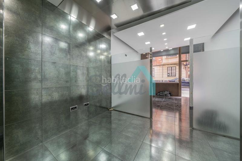 Foto 7fee817c-2f3f-4add-90ad-45315ef0e9d5. Rent business premise in Auditorio - Seminario - Parque de Invierno Oviedo