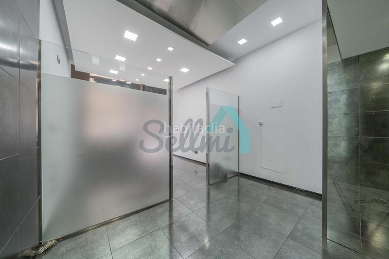 Foto 46d1ef82-221a-4c69-bff0-29b561b9fc51. Alquiler local comercial en Auditorio - Seminario - Parque de Invierno Oviedo