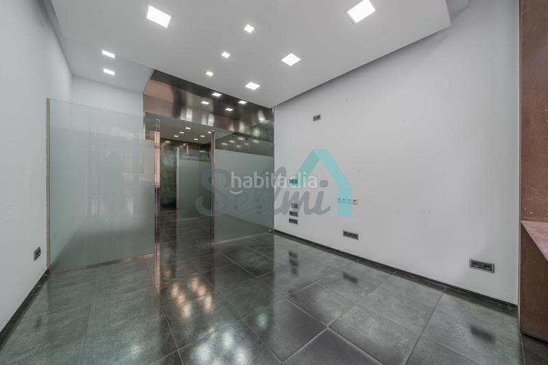 Foto ab684031-2983-42fb-863d-9c483f84c6b1. Alquiler local comercial en Auditorio - Seminario - Parque de Invierno Oviedo