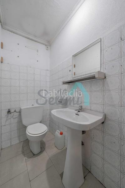 Foto 8500dd72-9886-4be2-8201-90de832cc740. Location local commercial dans Auditorio - Seminario - Parque de Invierno Oviedo