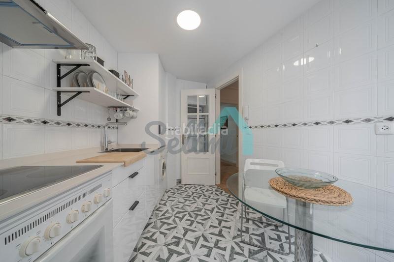 Foto 0893bcea-7353-4c78-ad2e-a13e35e85eb8. Miete etagenwohnung in Luanco-Aramar-Antromero Gozón