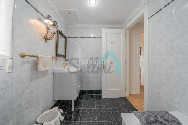 Foto 096f05d7-3cc5-443a-83ce-62ec91448ae4. Miete etagenwohnung in Luanco-Aramar-Antromero Gozón