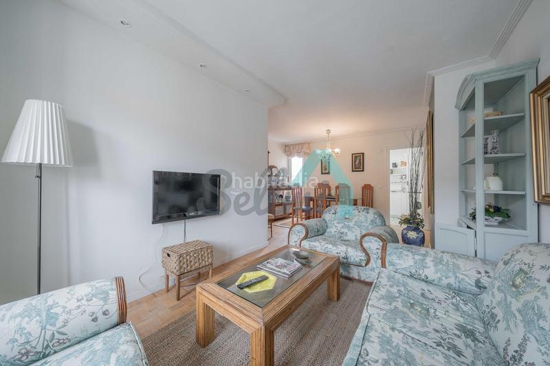 Foto 7aba74b8-ce86-4b66-ac0a-cf38934b2cf5. Miete etagenwohnung in Luanco-Aramar-Antromero Gozón