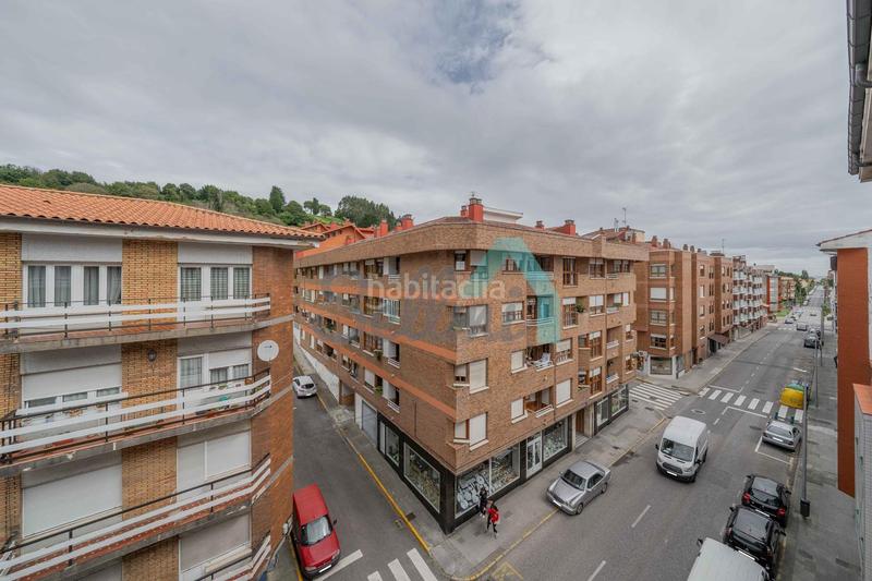 Foto 82720c58-106d-4a84-9354-80e6914ad70a. Miete etagenwohnung in Luanco-Aramar-Antromero Gozón