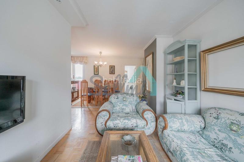 Foto fe956252-2352-424b-81b3-6efe7a45cf97. Miete etagenwohnung in Luanco-Aramar-Antromero Gozón