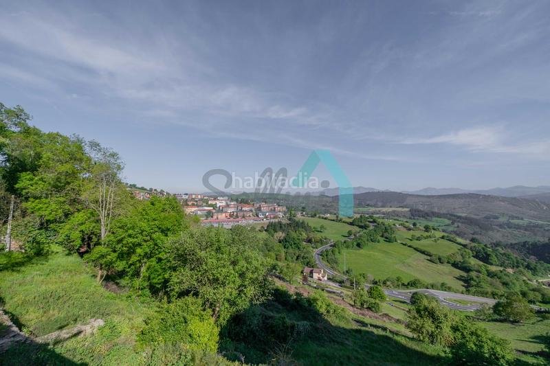 Foto b49d80c7-878d-469e-b4a3-3b6bc90b425a. Maison dans Tineo