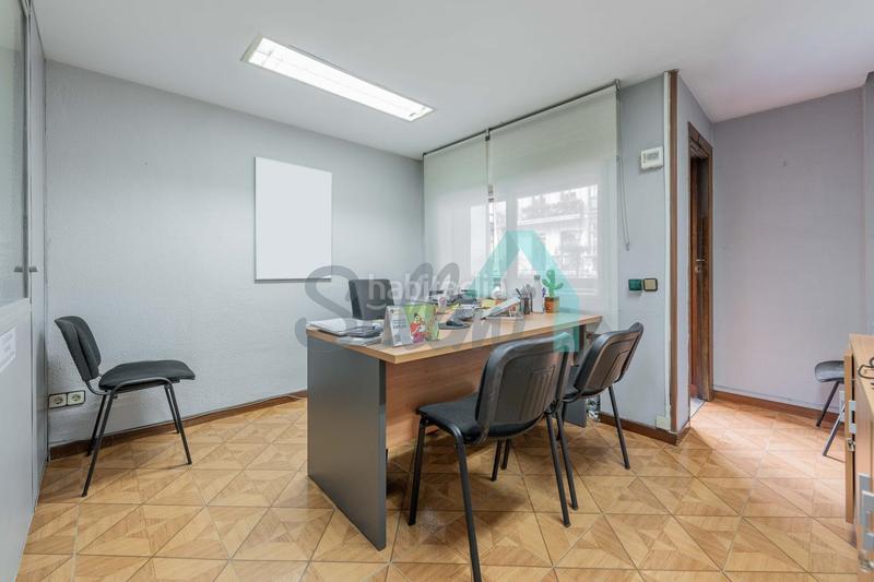 Foto 0574f3cb-7f2e-4cfe-b97d-cbfc3588f221. Miete büro mit heizung in Parque San Francisco - Uría Oviedo