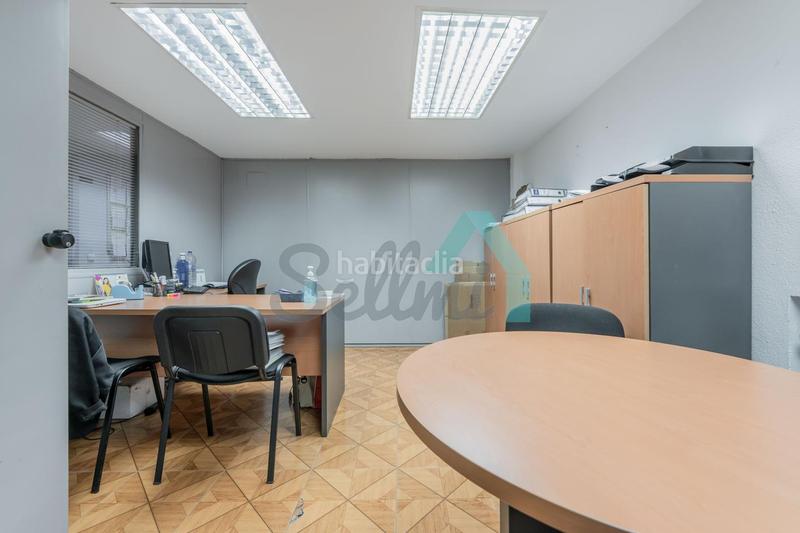 Foto 0cfd02b9-855e-4da9-87bd-7e6034205f82. Miete büro mit heizung in Parque San Francisco - Uría Oviedo