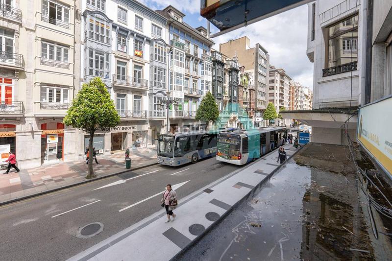 Foto 7fd773a2-8eea-4d78-afff-87f61e06f852. Miete büro mit heizung in Parque San Francisco - Uría Oviedo