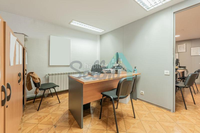 Foto cfe03ff3-5d64-494a-9538-80f719b1c20a. Miete büro mit heizung in Parque San Francisco - Uría Oviedo