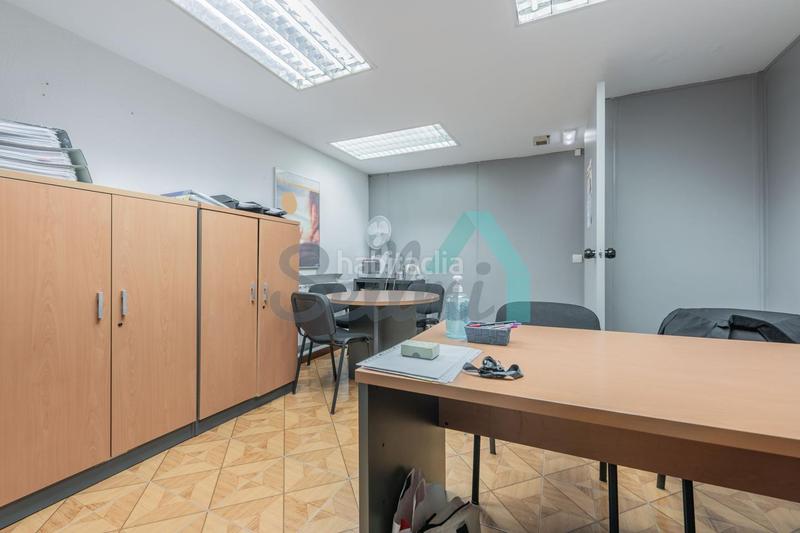 Foto efc9f8fd-c93e-48a8-bc20-d32ee11efe99. Miete büro mit heizung in Parque San Francisco - Uría Oviedo