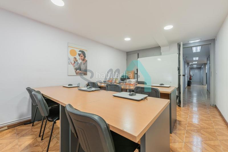 Foto 4feedd98-deec-495f-a06e-d18e38aff489. Rent office space with heating in Parque San Francisco - Uría Oviedo