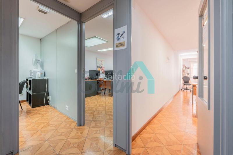 Foto 61ec0373-69fd-4261-9c32-b8a0adb59b70. Rent office space with heating in Parque San Francisco - Uría Oviedo