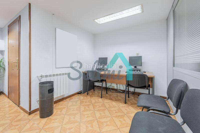 Foto 7f5160f3-1ed1-477d-8765-c1439a8b5451. Rent office space with heating in Parque San Francisco - Uría Oviedo