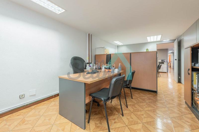 Foto 7fb6963b-42c4-4b44-9640-939424db4b90. Rent office space with heating in Parque San Francisco - Uría Oviedo