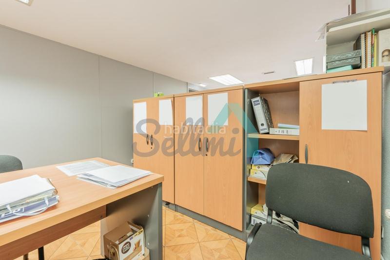 Foto 82433c3d-6fb1-46aa-8657-fc5818ecc5ba. Rent office space with heating in Parque San Francisco - Uría Oviedo