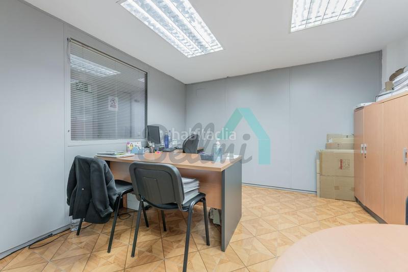 Foto bb24eb4e-c1e4-4ad6-bb0e-1aaff8c2156d. Rent office space with heating in Parque San Francisco - Uría Oviedo