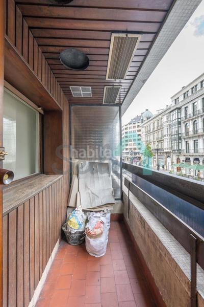 Foto 25861bb9-28c1-493e-b650-a7717055a5a1. Affitto ufficio con riscaldamento in Parque San Francisco - Uría Oviedo