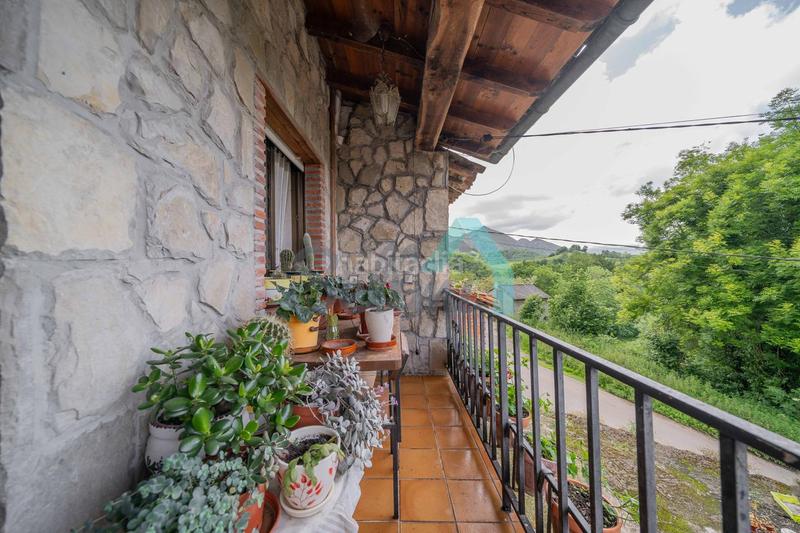 Foto 0df13237-6f4d-4aec-ab7a-642655b35c91. Casa aparellada amb calefacció aparcament a Vibaña-Ardisana-Caldueño Llanes