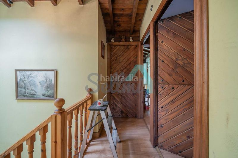 Foto 62e8c970-861b-4e8b-951c-6038591066a3. Casa aparellada amb calefacció aparcament a Vibaña-Ardisana-Caldueño Llanes