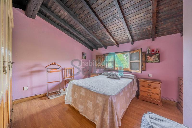 Foto 96c2eb4d-bd47-4b23-9fda-a62f50547d30. Casa aparellada amb calefacció aparcament a Vibaña-Ardisana-Caldueño Llanes