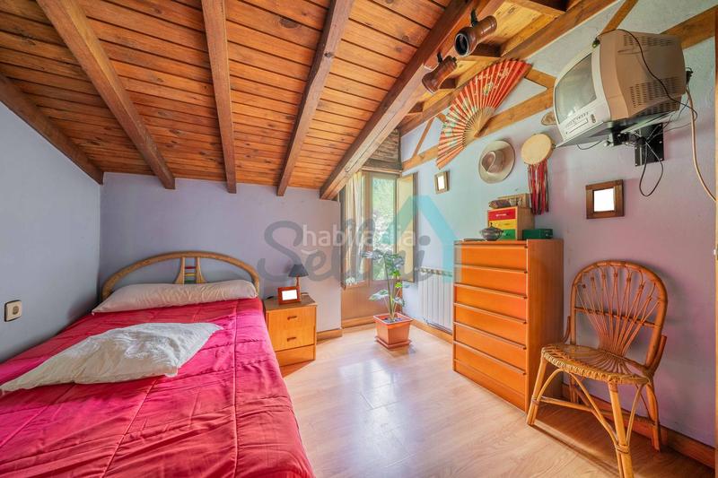 Foto f4de0d21-4615-4db6-87a3-e16e20de0cf7. Casa aparellada amb calefacció aparcament a Vibaña-Ardisana-Caldueño Llanes