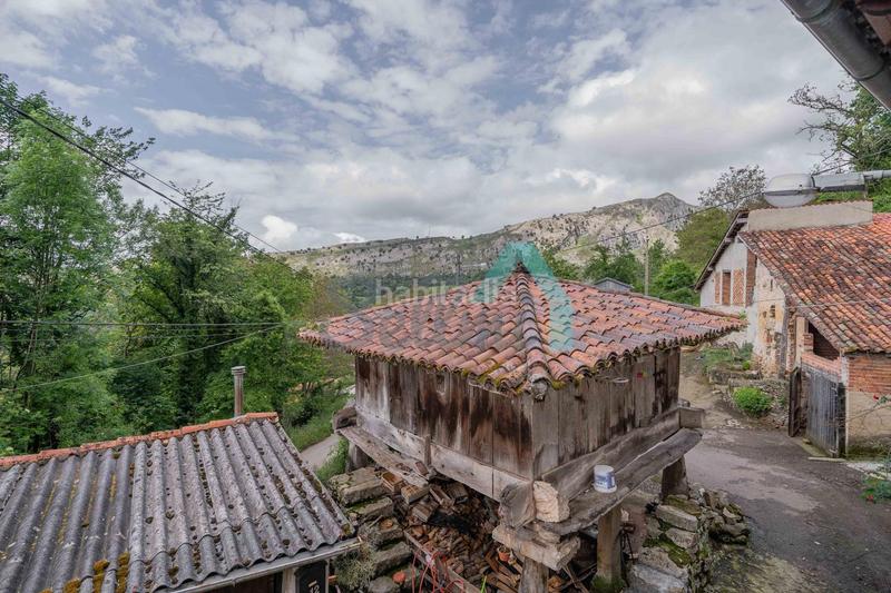 Foto 2cc34acb-3b98-4fe5-9509-bcc56692e36d. Casa bifamiliare con riscaldamento parcheggio in Vibaña-Ardisana-Caldueño Llanes