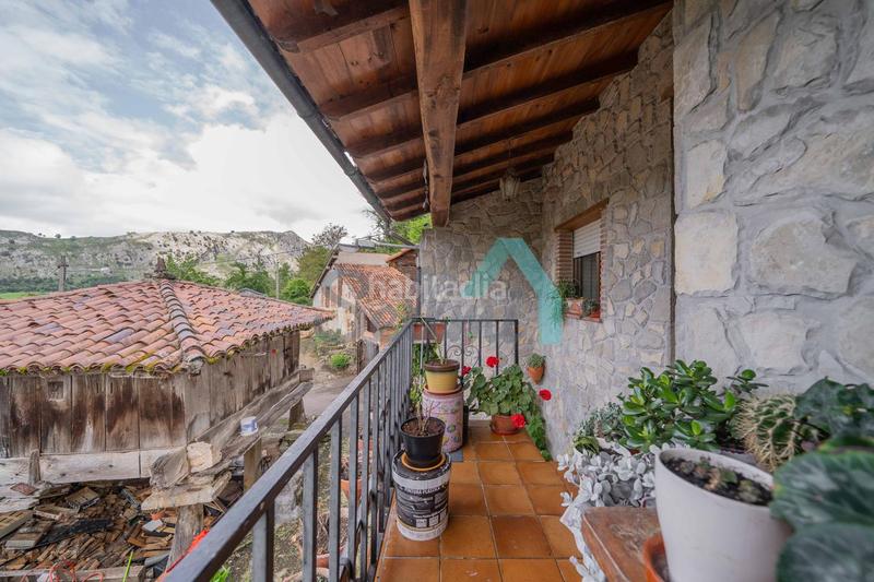 Foto 4fee0771-d7f5-4301-802c-d39e45dc03bb. Casa bifamiliare con riscaldamento parcheggio in Vibaña-Ardisana-Caldueño Llanes