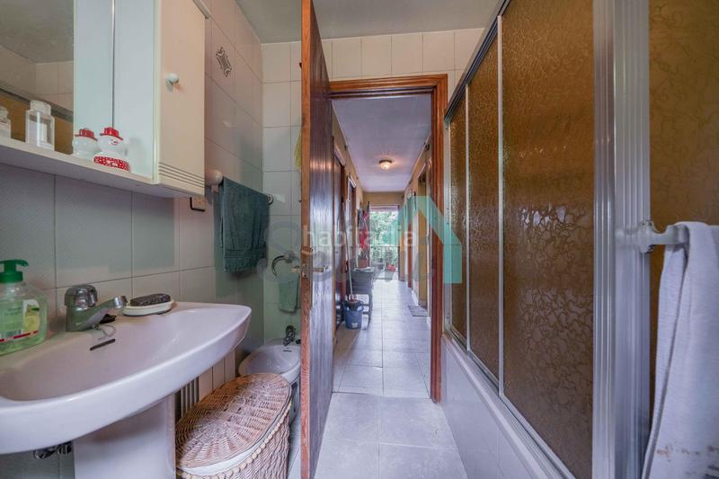 Foto 739ab010-27ef-404f-ba28-028f0a0cabd4. Casa bifamiliare con riscaldamento parcheggio in Vibaña-Ardisana-Caldueño Llanes