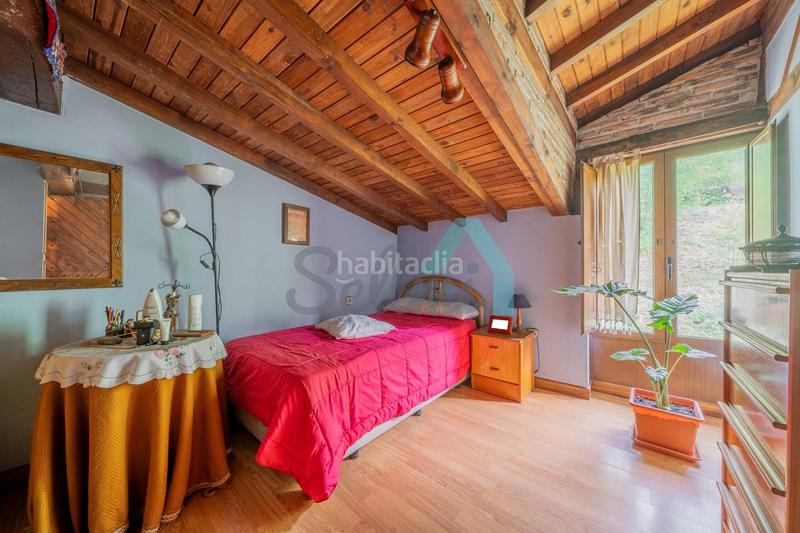 Foto 7f622871-e492-40f6-a99d-ea434c6fb039. Casa bifamiliare con riscaldamento parcheggio in Vibaña-Ardisana-Caldueño Llanes