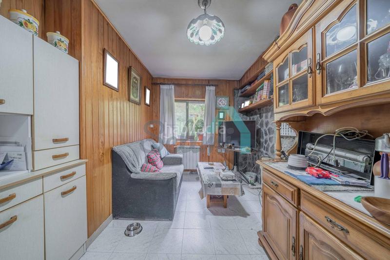 Foto daa9fd4f-db9b-43af-a870-592858551720. Casa bifamiliare con riscaldamento parcheggio in Vibaña-Ardisana-Caldueño Llanes