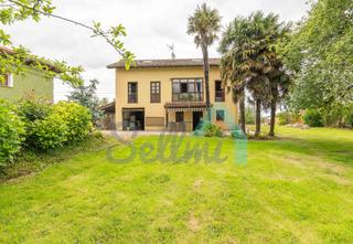 House  Póo